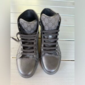 Gucci men high top black logo sneakers size 10.5 - 11 US